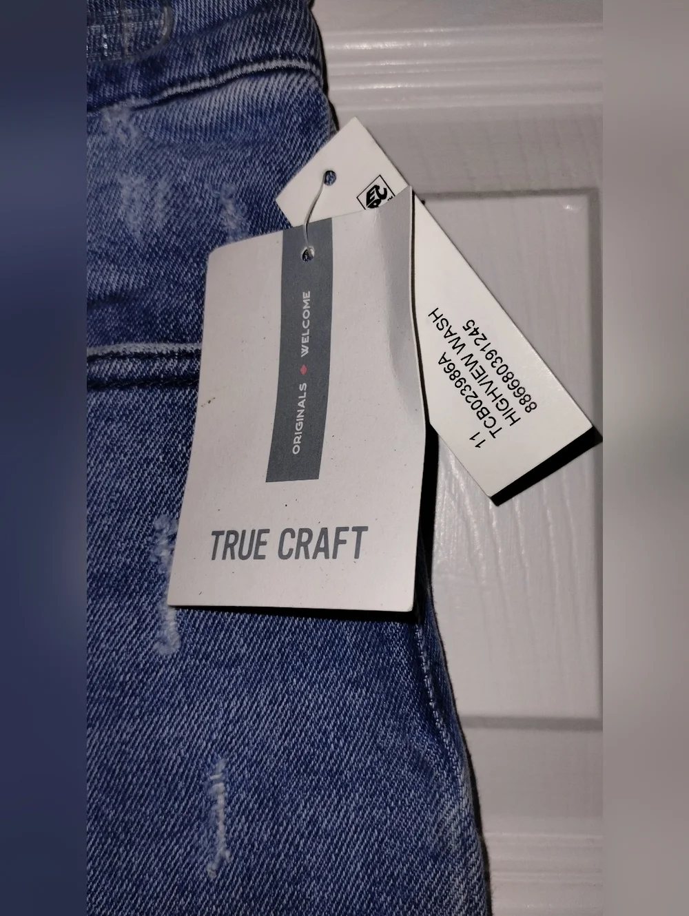 True Craft Women's Faded Blue Straight Leg Jeans